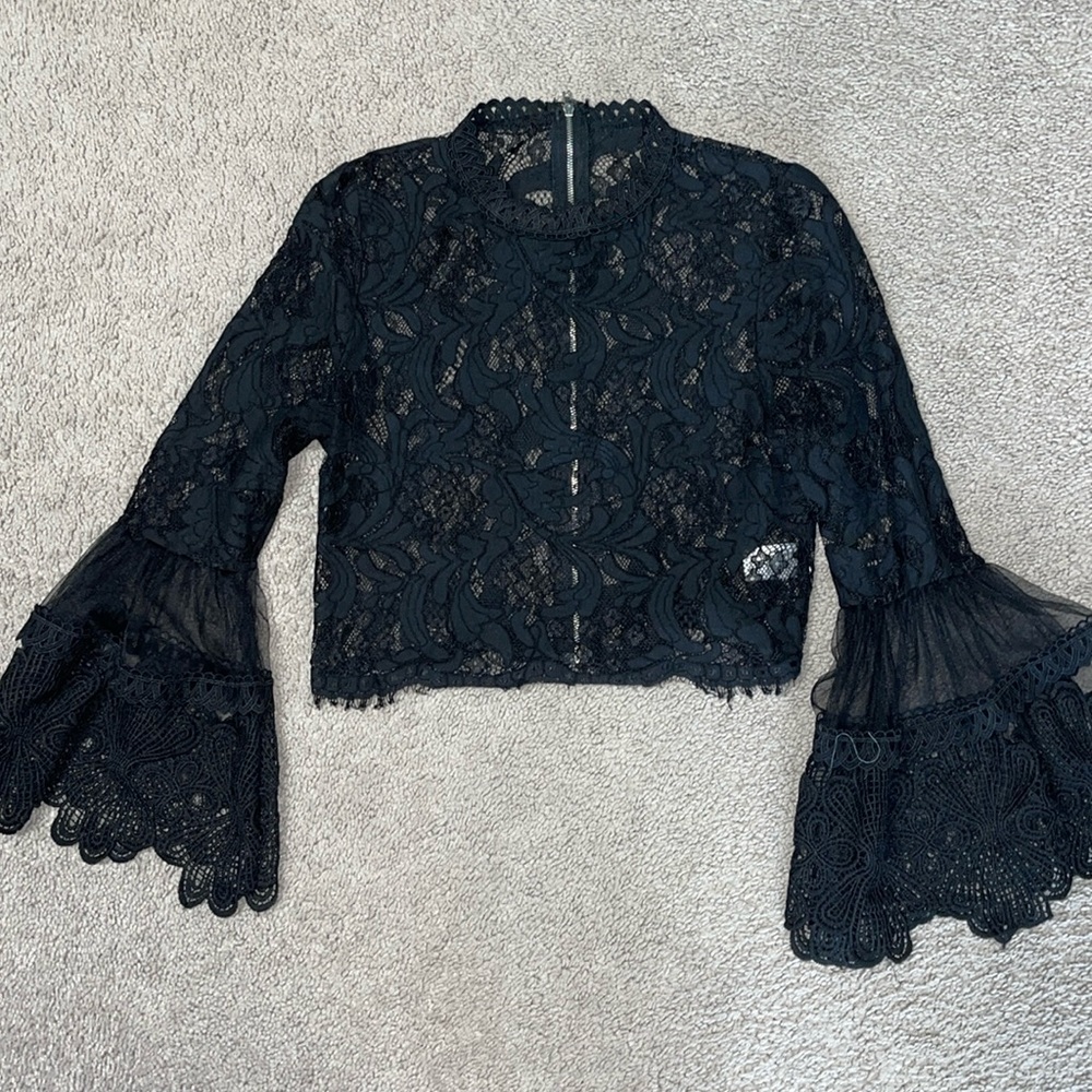 Lace crop top